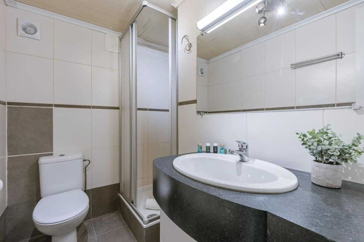 Bright Studio Near The Sea Остенде Екстериор снимка
