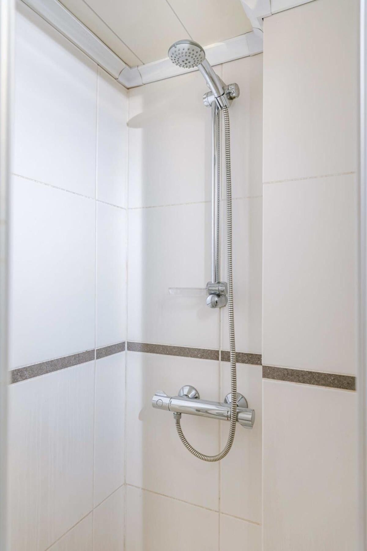 Bright Studio Near The Sea Остенде Екстериор снимка